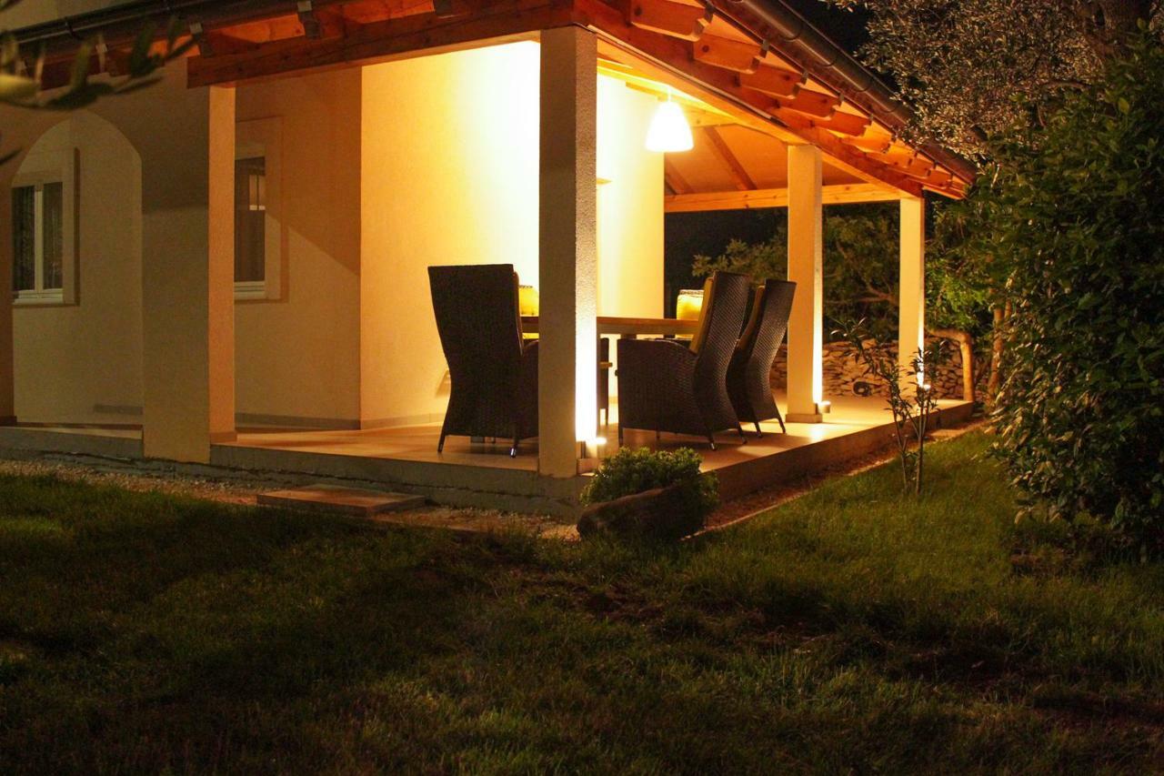 Holiday Home Liberta Krnica Zewnętrze zdjęcie